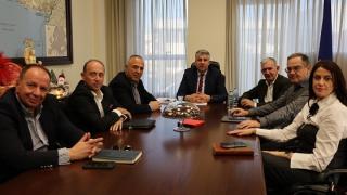 Με τους Προέδρους Επιμελητηρίων της ΑΜΘ συναντήθηκε ο Περιφερειάρχης