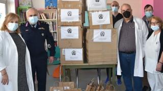 Προσφορά "αγάπης" από τους αστυνομικούς της Ανατολικής Μακεδονίας και Θράκης (photos)