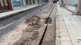 Γκρίνια και στο Διδυμότειχο για έργα οπτικής ίνας σε κεντρικό δρόμο