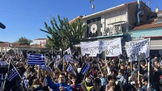 Το Σουφλί διαδήλωσε, απαιτώντας πολιτικές αποφάσεις για την ανάπτυξη (videos)