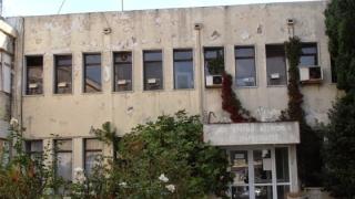 «Απαιτούμε, δεν επαιτούμε»: παραμένουν χωρίς ρεύμα οι 7 Σύλλογοι στο Παλιό Νοσοκομείο Αλεξανδρούπολης