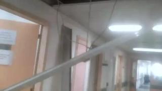 Πτώση ψευδοροφής στο Νοσοκομείο Αλεξανδρούπολης και δημόσια αντιπαράθεση για τα αίτια