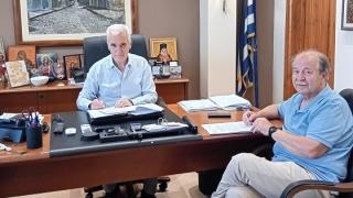 Έπεσαν υπογραφές για το πρόβλημα ύδρευσης στην περιοχή Μεγάλου Δερείου