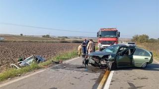 Τροχαίο με πέντε τραυματίες στον Βάλτο Ορεστιάδας (φωτο)