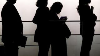 Άλλες 5.000 επιδοτούμενες θέσεις εργασίας, για άνεργους άνω των 55 ετών