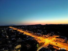 Night view of Feres from the area of Neos Synoikismos