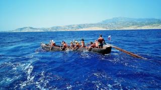 Τσέχοι κωπηλάτες θα ταξιδέψουν με μονόξυλο σκάφος από την Αλεξανδρούπολη στον Βόλο! (video)