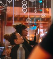 Φωτορεπορτάζ από το πάρτι για τα 10 χρόνια του cafe "Allu" στην Αλεξανδρούπολη