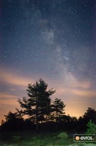 "The clear autumn night sky over Aisimi"
