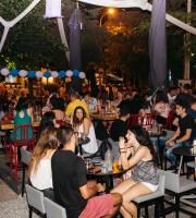 Tα 4α γενέθλια του γιόρτασε το cafe bar "Κυβερνείο"