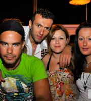 Νύχτα με Jose Cuervo στα ποτήρια και Chris Papa στα decks, στο Yacht Club.