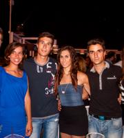 Βράδυ Σαββάτου που αλλού; Στο Yacht club, στο λιμάνι!