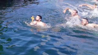 Αλεξανδρουπολίτης έπιασε τον Σταυρό στο Φανάρι της Κωνσταντινούπολης