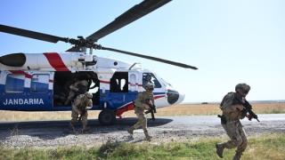 Επιχείρηση στην Ανδριανούπολη με ελικόπτερα & ομάδες ειδικών αποστολών για τους μετανάστες!