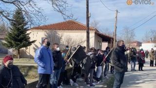 Τυχερό: Εβρίτες βγήκαν στους δρόμους για την υποβάθμιση 2 περιφερειακών ιατρείων (video)
