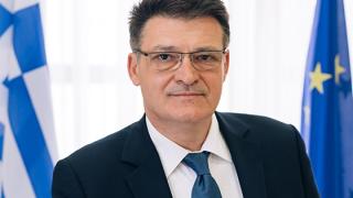 Δημήτρης Πέτροβιτς: "Oλοκληρώνεται ένας πολύ σημαντικός κύκλος της ζωής μου" (video)