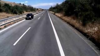 Χειροπέδες σε δύο οδηγούς που πήγαιναν ανάποδα στην Εγνατία Οδό (video) 