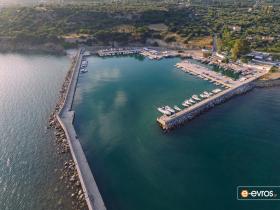 The picturesque port of Makri that always captivates you