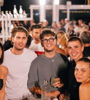Summer Vibes με τη Μαρία Αντωνά στο rooftop του ΝΟΑ