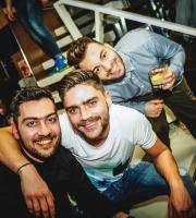 Oι ''Perros Calientes" τα έδωσαν όλα επί σκηνής το βράδυ της Παρασκευής στο SoHo