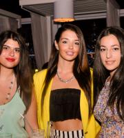 Yacht club: Με καλή διάθεση και πολύ κόσμο τo opening για το καλοκαίρι του 2014.