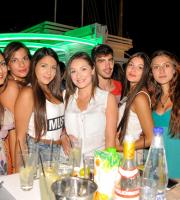 Yacht club: Λαμπερό και γεμάτο κόσμο το opening για το 2013.