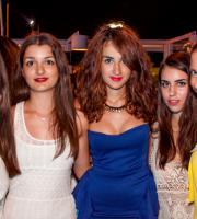 Βράδυ Σαββάτου που αλλού; Στο Yacht club, στο λιμάνι!