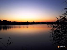 Tycherο lake