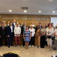 ΚΚΕ για επίσκεψη Αμερικανών μεσιτών: "Τα είχαμε χύμα, μας ήρθαν και τσουβαλάτα"!