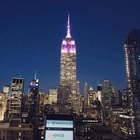 Στην Νέα Υόρκη βρέθηκε ο φίλος Κωνσταντίνος και δεν παρέλειψε να μας στείλει μια φωτογραφία με θέα το Empire State Building!