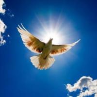 Τι είναι το Άγιο Πνεύμα και τι γιορτάζουμε