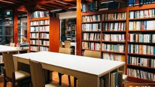Διάλεξη με θέμα "Τα βιβλία ως εύφλεκτο υλικό" στη Δημοτική Βιβλιοθήκη Αλεξανδρούπολης