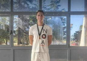 Ο δόκιμος Αστυφύλακας Γιώργος Πεχλιβανίδης αναδείχθηκε καλύτερος άνδρας κολυμβητής στην ΑΜΘ!