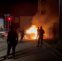 Παρανάλωμα του πυρός έγινε τα μεσάνυχτα ΙΧ στην Αλεξανδρούπολη! (video)