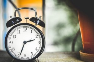 Αλλαγή ώρας 2023: Πότε γυρνάμε τα ρολόγια 