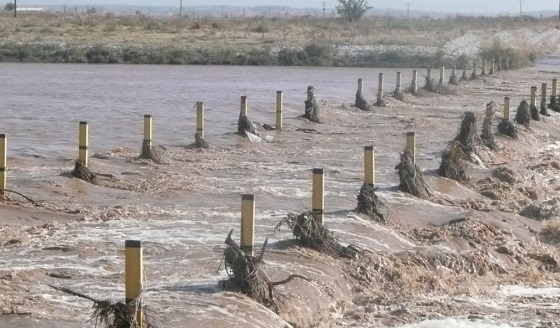 Μεγάλες ποσότητες νερών σε ποτάμια και ρέματα του Έβρου (φωτογραφεία αρχείου).