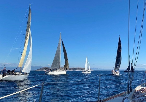 Δύο σκάφη του ΝΟΑ πήραν μέρος σε αγώνα ανοιχτής θαλάσσης.