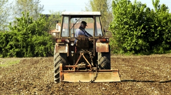 Απλήρωτοι παραμένουν δεκάδες αγρότες και στον Έβρο