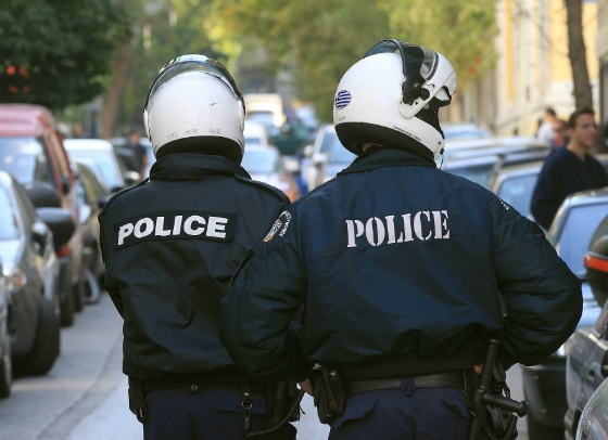 Επίδομα 300 ευρώ σε αστυνομικούς, ειδικούς φρουρούς και συνοριαφύλακες