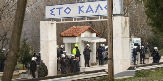 Τα αθηναϊκά ΜΜΕ σκορπούν τον τρόμο για τον Έβρο - Βρισκόμαστε σε "κόκκινο συναγερμό";!