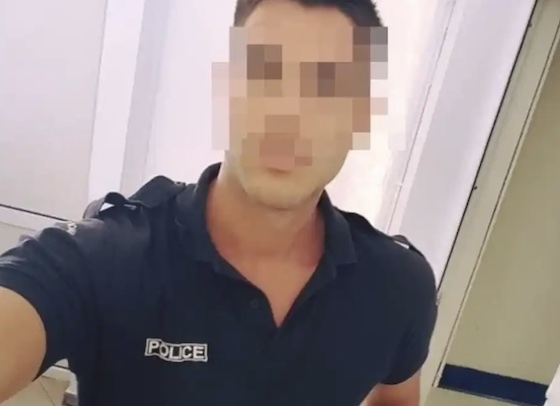 Ο πρώην αστυνομικός κρατείται από το πρωί της Δευτέρας.