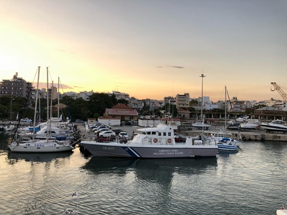 Φουσκωτό με 37 παράτυπους μετανάστες εντοπίστηκε ανοιχτά της Νέας Χηλής