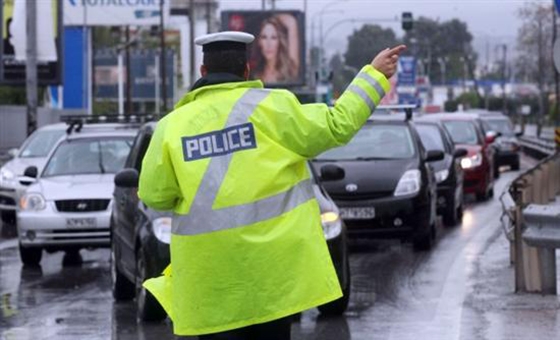 Η Ελληνική Αστυνομία είναι ιδιαίτερα ευαισθητοποιημένη στα θέματα ασφαλούς οδήγησης και οδικής ασφάλειας με σκοπό να συμβάλλει στη μείωση των τροχαίων ατυχημάτων και δυστυχημάτων