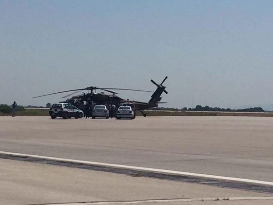 Αυτό είναι το ελικόπτερο με τους  πραξικοπηματίες που προσγειώθηκε στο αεροδρόμιο της Αλεξανδρούπολης