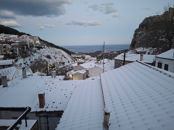 Σε σχετική ανακοίνωση που εξέδωσε ο δήμος, εφιστάται η προσοχή των πολιτών στις μετακινήσεις τους. 