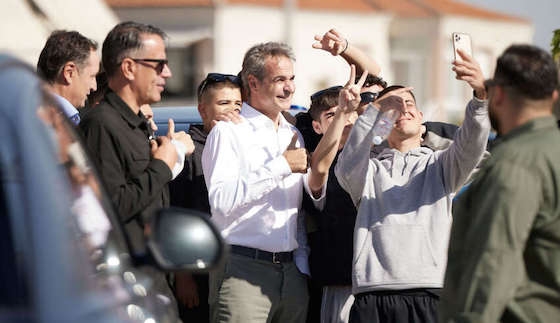 "Χαρακτηρίζονται ως ημίμετρα κυβερνητικού εντυπωσιασμού και λαϊκιστικής ψηφοθηρίας." αναφέρει στην ανακοίνωση του το ΠΑΣΟΚ ΚΙΝΑΛ
