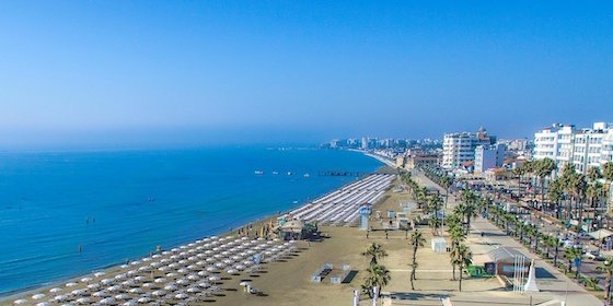 Οι εβδομαδιαίες πτήσεις από την Λάρνακα ξεκινούν με την Cyprus airways από τις 17 Ιουλίου 