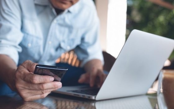 Oι πολίτες λαμβάνουν στο κινητό του ένα μήνυμα που γράφει για «αζήτητα οφέλη» και υποτίθεται έρχεται από το gov.gr Oι πολίτες λαμβάνουν στο κινητό του ένα μήνυμα που γράφει για «αζήτητα οφέλη» και υποτίθεται έρχεται από το gov.gr