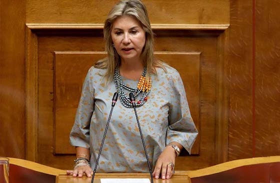 Η υφυπουργός Παιδείας Ζέττα Μακρή ξεκαθάρισε τι έγινε με το ΔΠΘ και το Σουφλί.