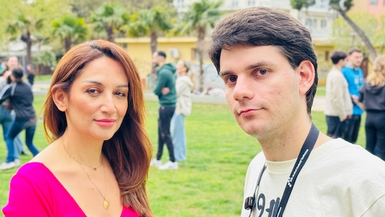 Ο Απόστολος Βερύκιος Ακαδημαϊκός υπεύθυνος του συνεδρίου με τη Σοφία Καλλονιάτη δημοσιογράφο του e-evros.gr. Ο Απόστολος Βερύκιος Ακαδημαϊκός υπεύθυνος του συνεδρίου με τη Σοφία Καλλονιάτη δημοσιογράφο του e-evros.gr.